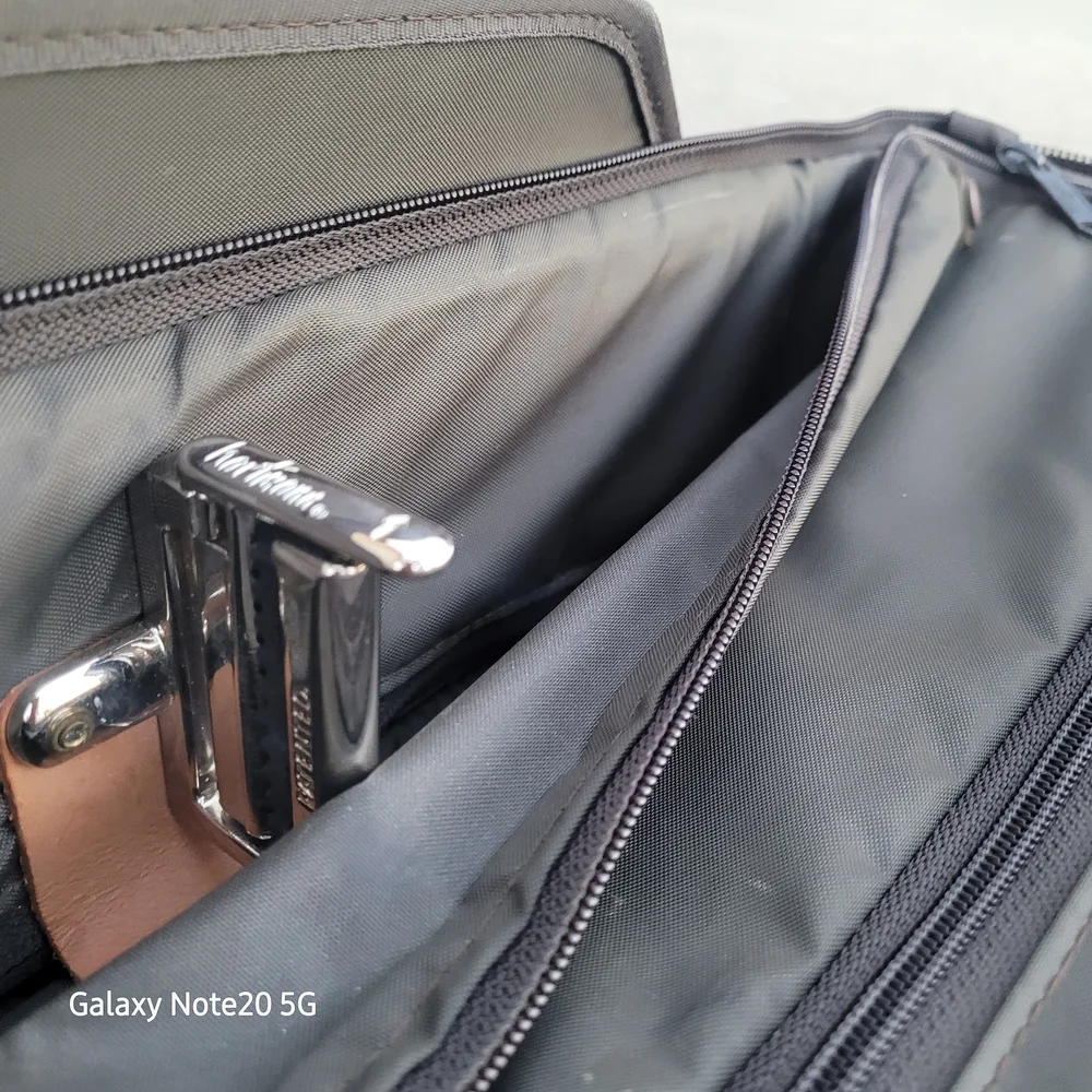VTG HARTMANN LUGGAGE TWEED LEATHER 22